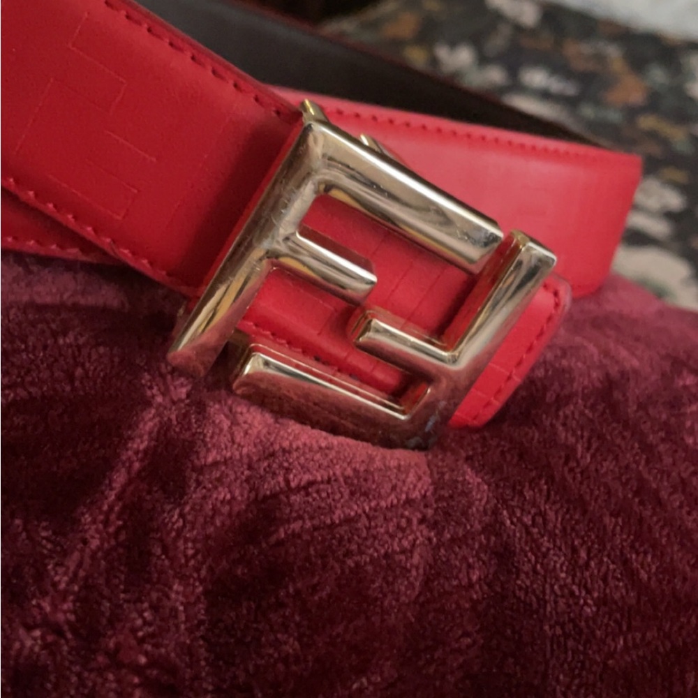 Fendí reversible Red Designer Belt for men with Gold Buckle